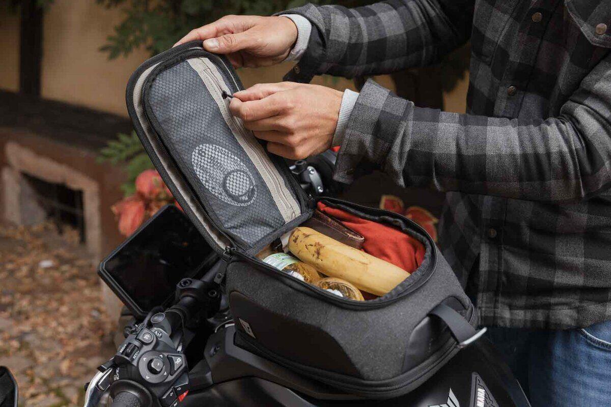 SW-MOTECH Legend Gear Tank Bag LT4 BC.TRS.00.413.20000