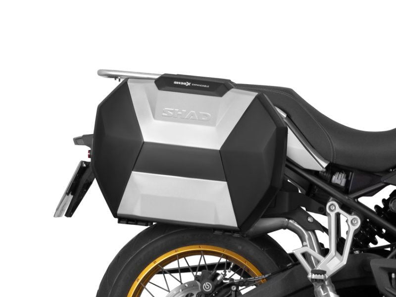 SHAD 4P Pannier Fitting Kit to fit Voge 900DSX Black Knight 2024-2025