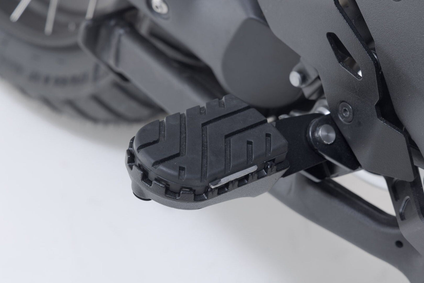 SW MOTECH Ion Footrest Royal Enfield Scram 411 BMW 1250 14-24 FRS.07.011.10602/B