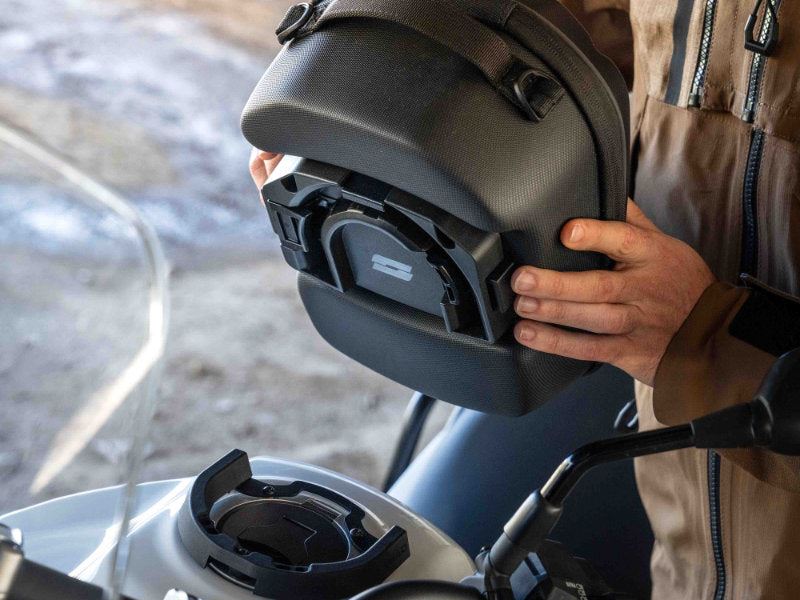 SHAD CLICK SYSTEM TANK BAG E09CM X0SE09CM