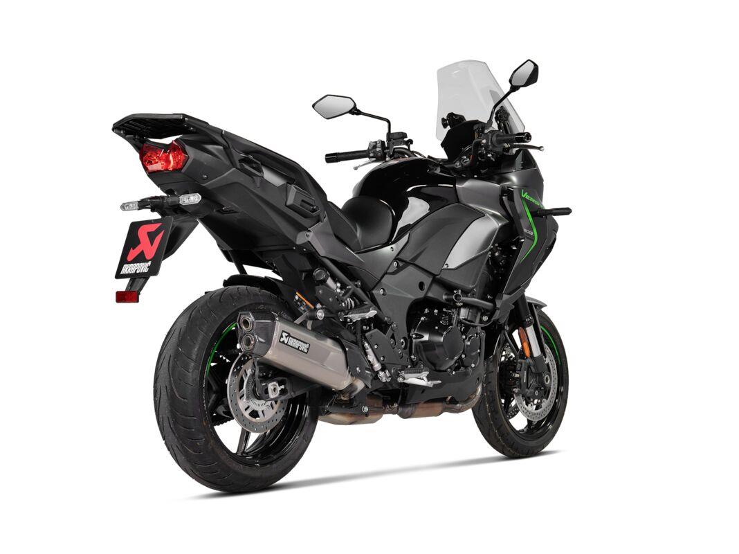 AKRAPOVIC Slip-On Line Muffler STREET TITANIUM/CARBO for KAWASAKI KLZ 1100 ABS 25-26 S-K11SO1-HGJT