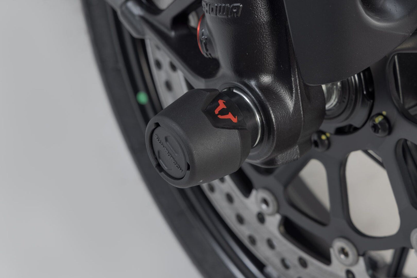 SW MOTECH Front Axle Slider Set For Ducati Streetfighter v2 955 2024 Stp.22.176.10201/B
