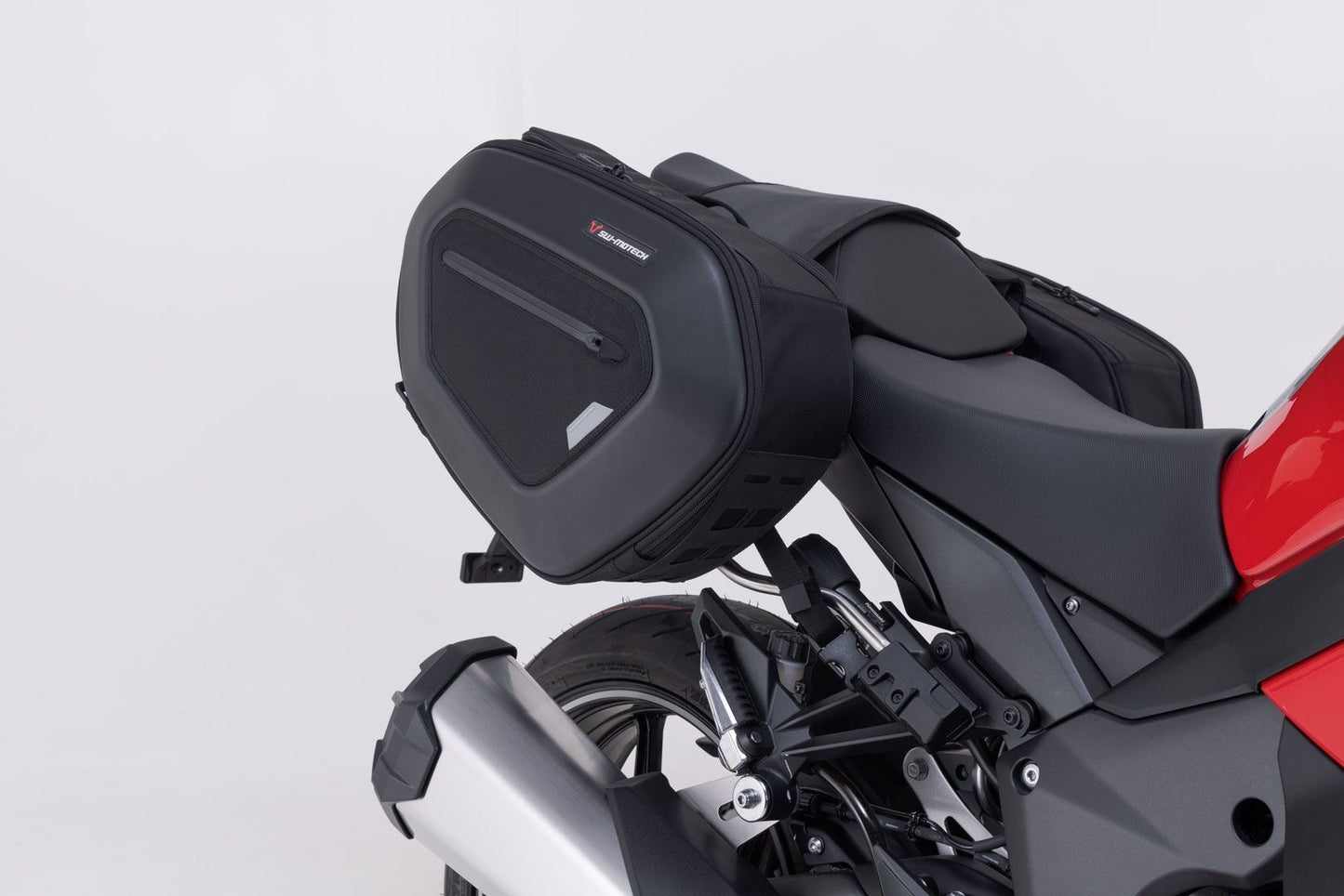 SW MOTECH PRO Blaze Saddlebag Set Kawa Ninja 1000 SX 11-24 BC.HTA.08.740.35500
