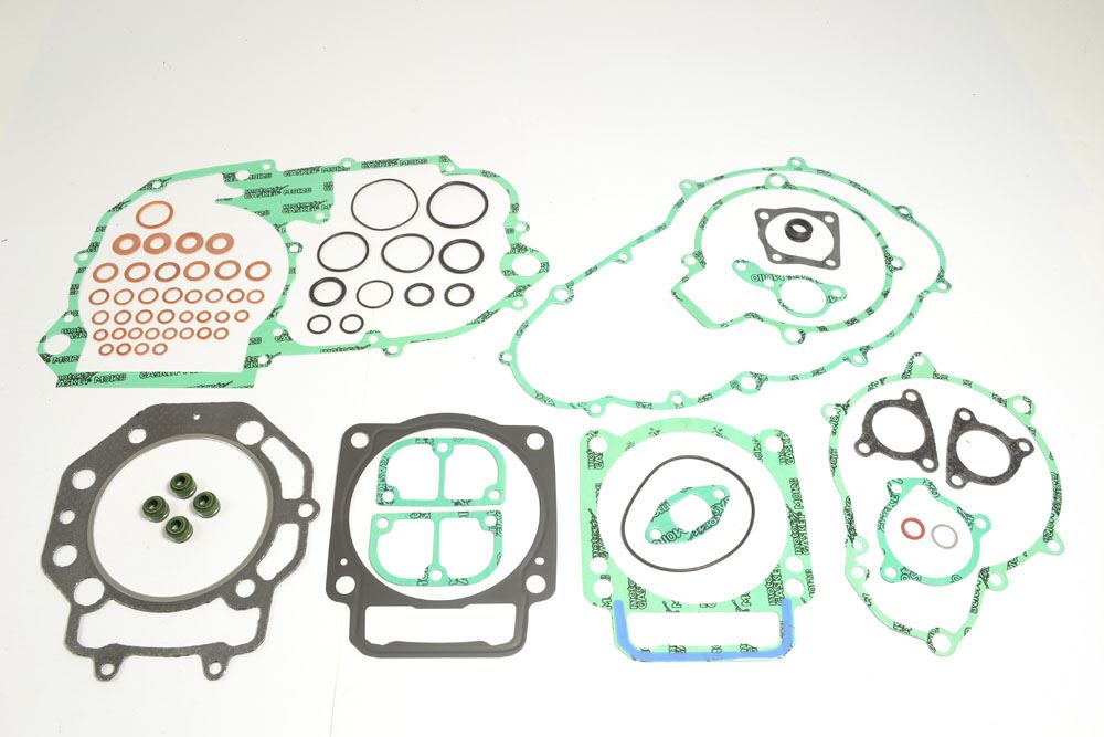 Athena Complete Gasket Kit For KTM Duke 640 E 03-07 P400270850024