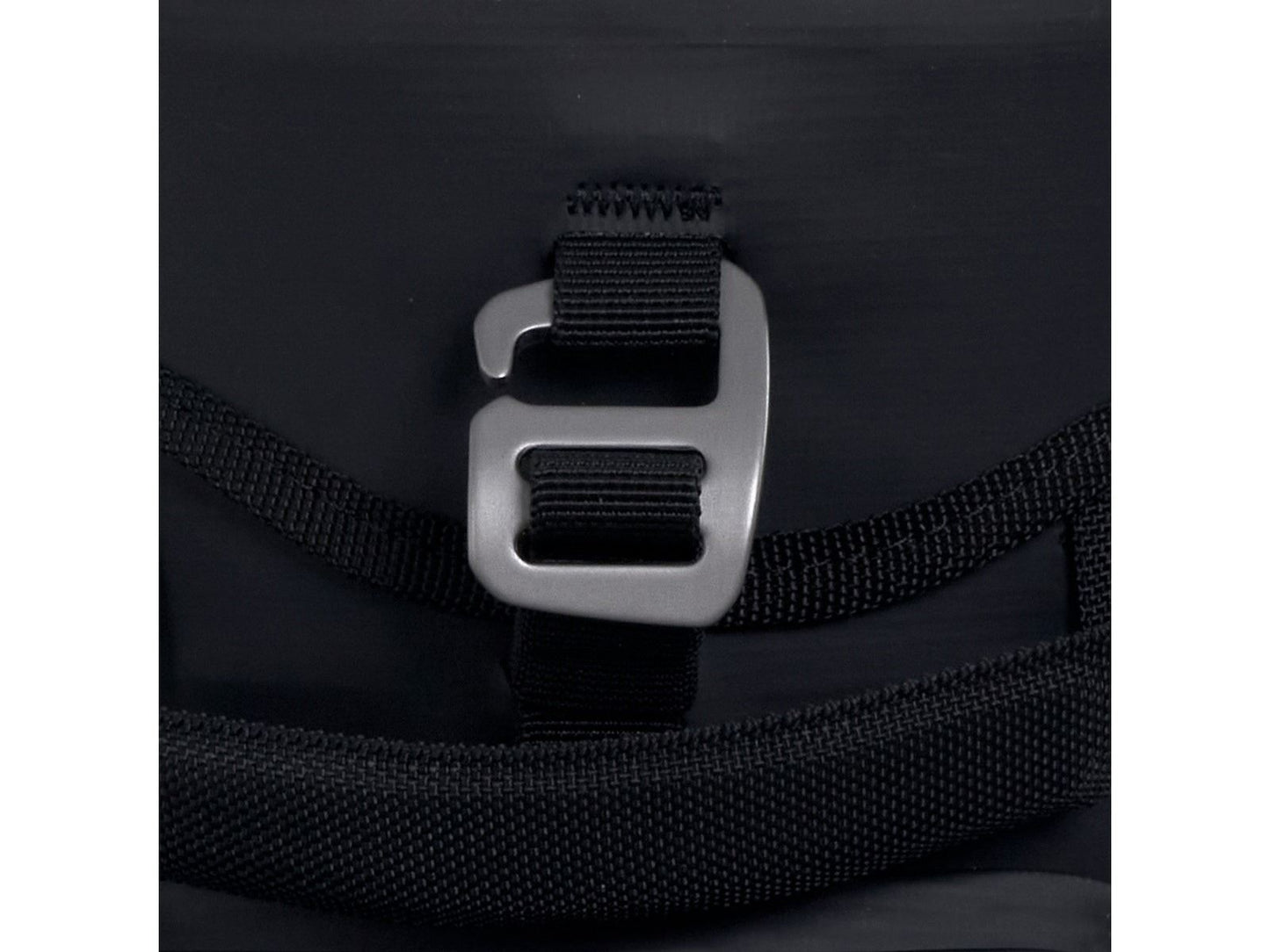 SHAD 100% Waterproof SW23B Tank Bag X0SW23B