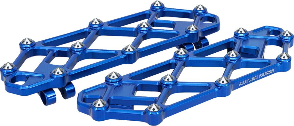 Arlen Ness Diamond Floorboards Blue Anodized Aluminium Driver Pair 410-055