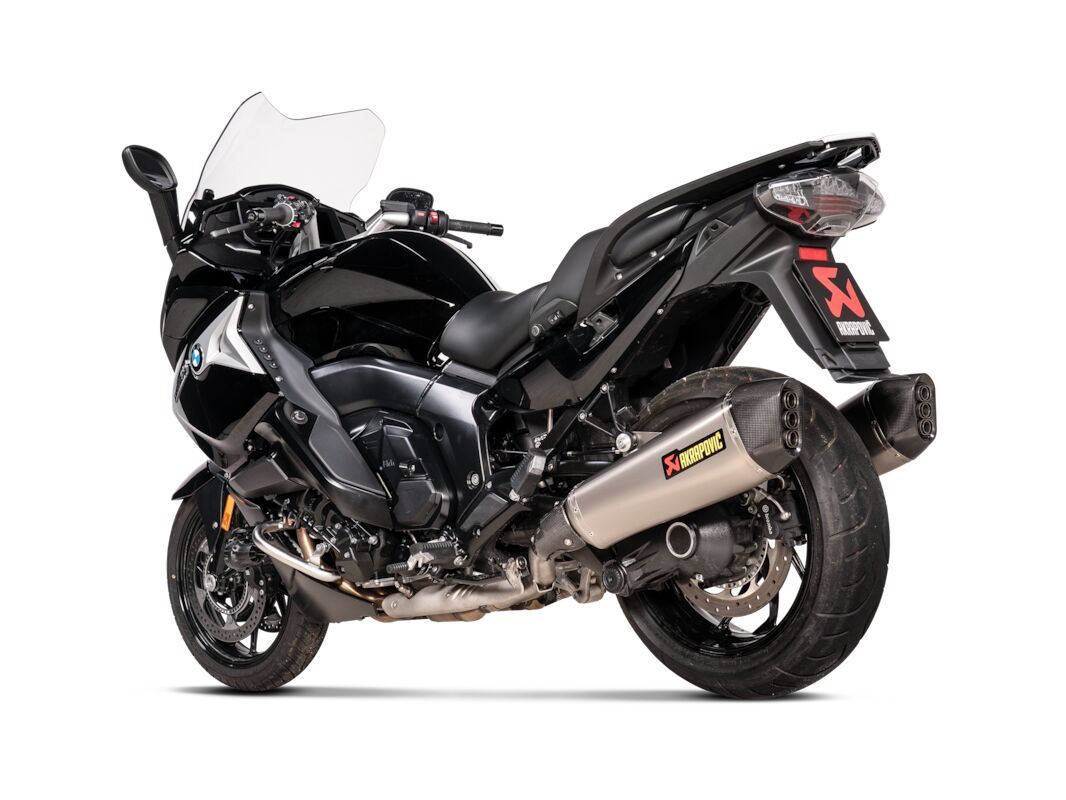Akrapovic Slip-On Line Muffler For Bmw K 1600 GTL ABS 2025 S-B16SO5-HZAAT