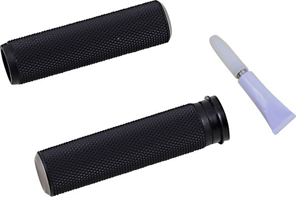 Arlen Ness Knurled Grips Black For Harley Davidson FXLRS 1923 07-24 07-348
