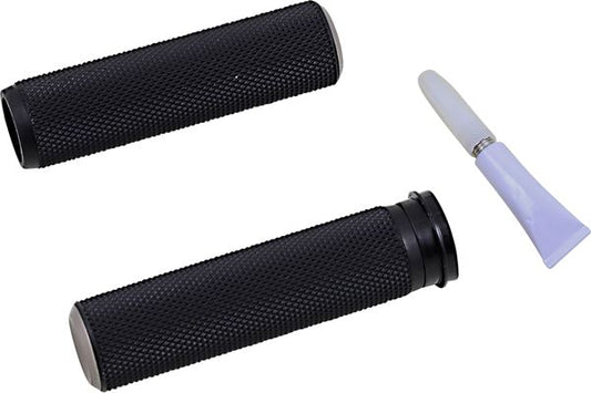 Arlen Ness Knurled Grips Black For Harley Davidson FXLRS 1923 07-24 07-348