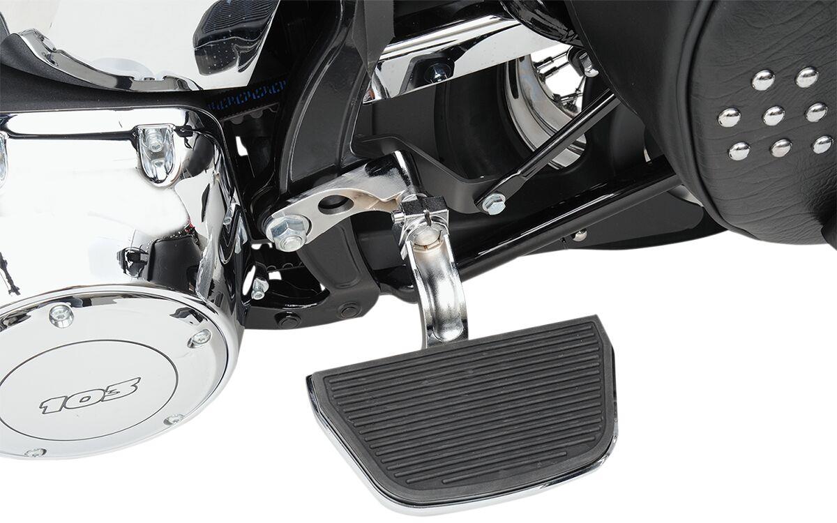 Drag Specialties Floorboard Mount Kit For Harley FLSTC 1690 2001-2014 P17-0411C