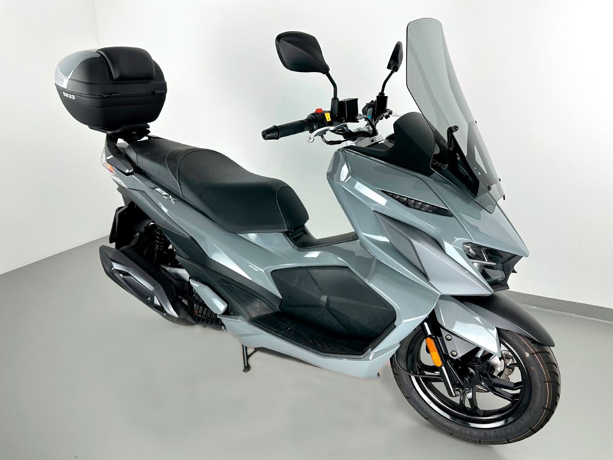 WRS Windscreen Tour Sym Jet X125 Smoke Sy001f