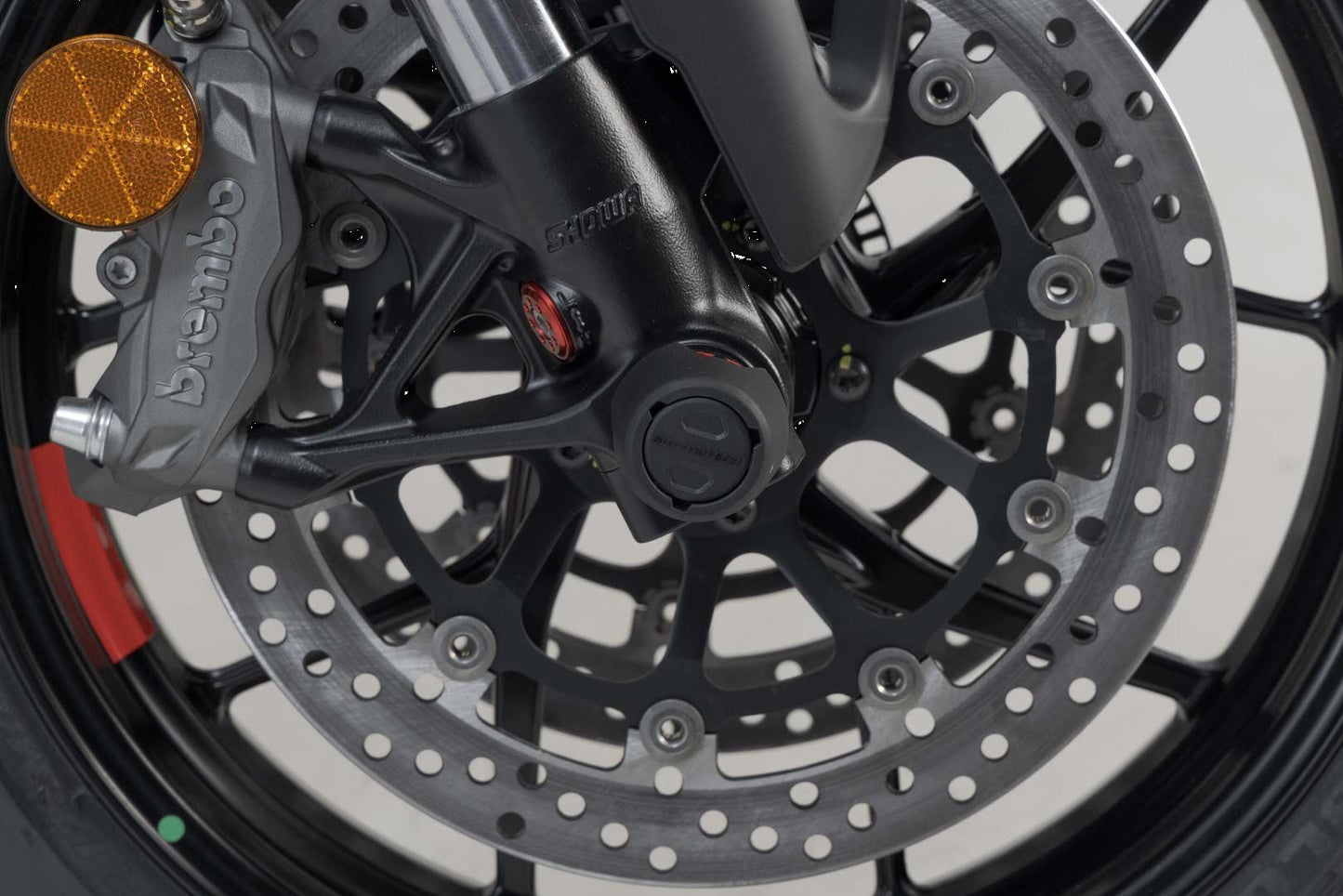 SW MOTECH Front Axle Slider Set For Ducati Streetfighter v2 955 2024 Stp.22.176.10201/B
