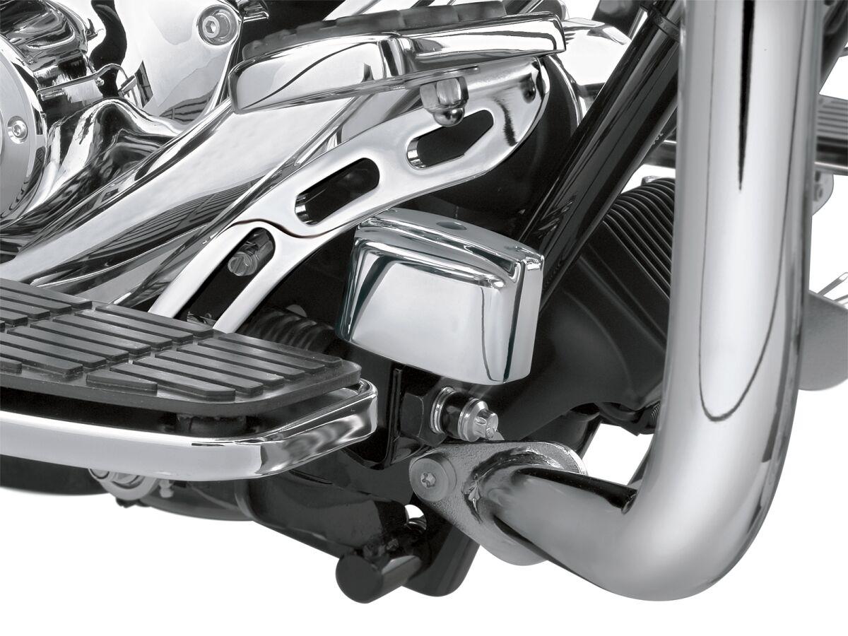 Kuryakyn Rear Master Cylinder Cover For Harley FLS 1690 1999-2017 Chrome KUR9128
