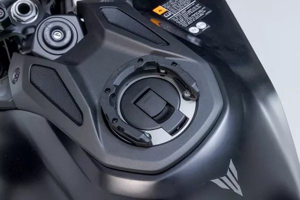 SW MOTECH Tank Ring Pro For Yamaha MT-09 23-24 Trt.00.787.33000/B