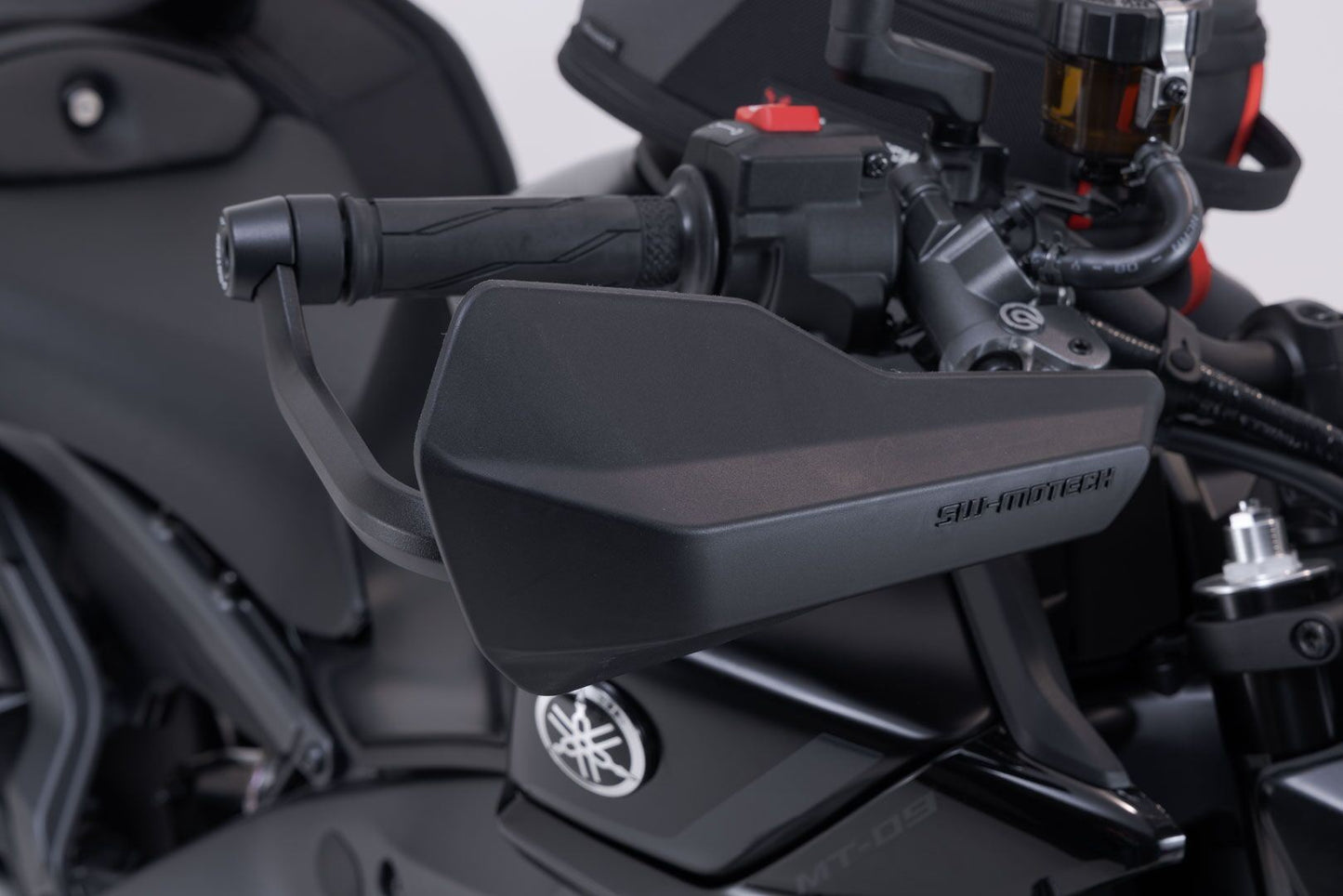 SW MOTECH Handguard Kit Sport For Yamaha MT-09 23-24 Hdg.00.220.24000/B