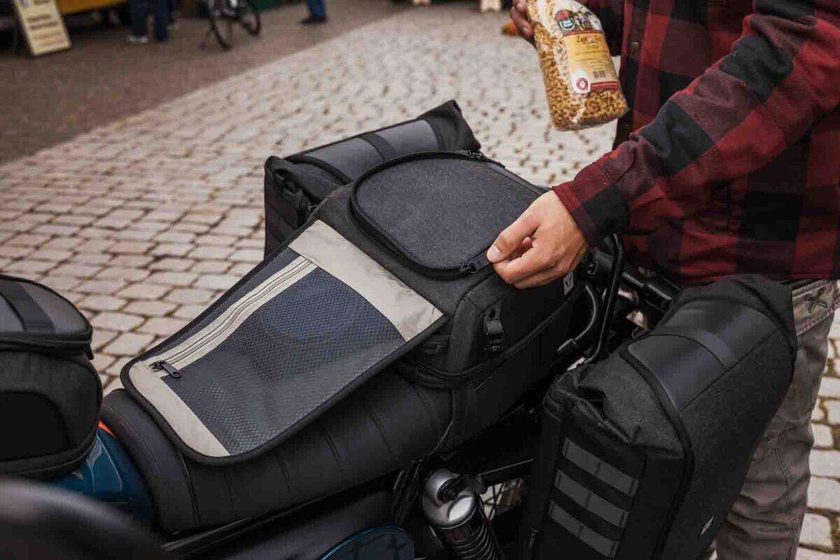 SW-Motech Legend Gear Tail Bag LR3 For BMW F 900 GS 93-26 BC.HTA.00.409.20000