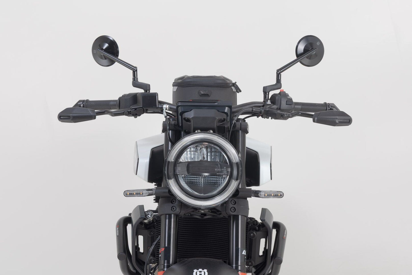 SW MOTECH Lever Guards With Wind Protection For Husqvarna Svartpilen 401 ABS 23-24 LVG.03.014.11000/B