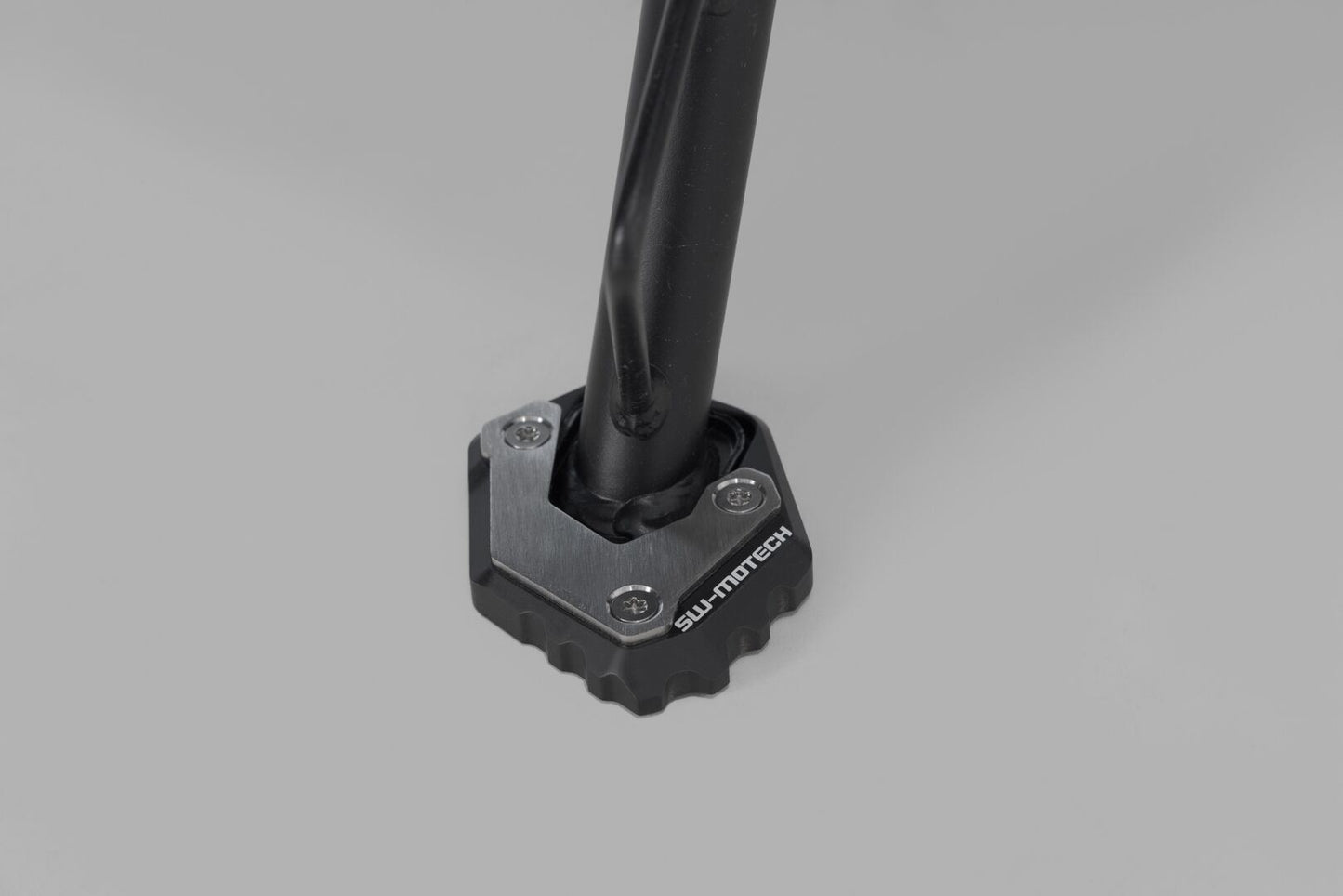 SW MOTECH Side Stand Foot Extension For CFMOTO NK300 MT 800 22-24 Sts.10.032.10000