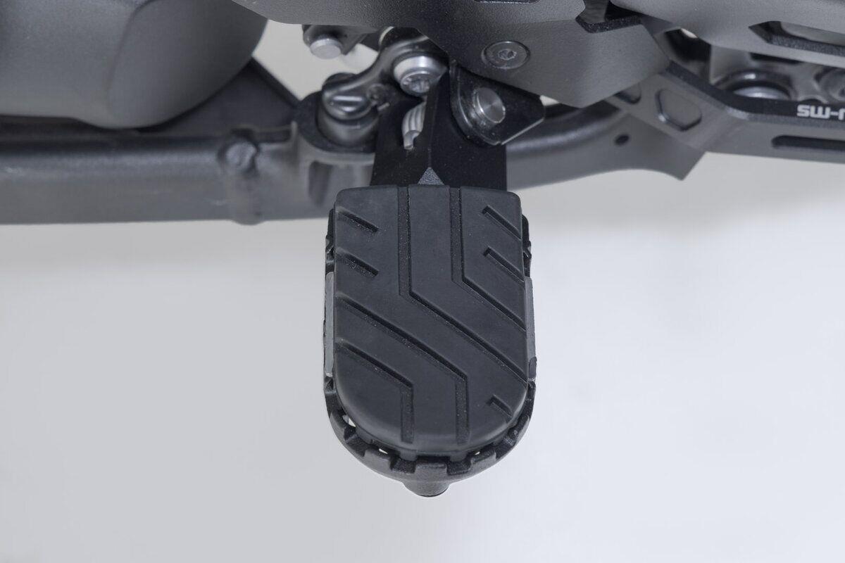 SW-MOTECH FOOTREST KIT ION FRS.10.011.10000/B