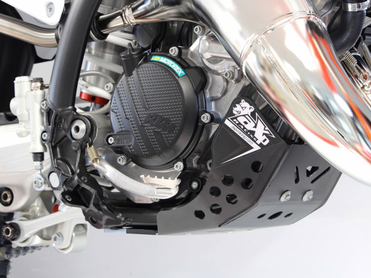 AXP RACING Skid Plate 6MM For TC/SX/MC 125 23-25 Black AX1668