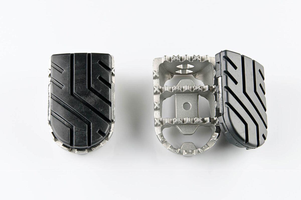 SW MOTECH Ion Footrest Kit Silver For Kawasaki KLZ 1100 2025 FRS.08.011.10400/S
