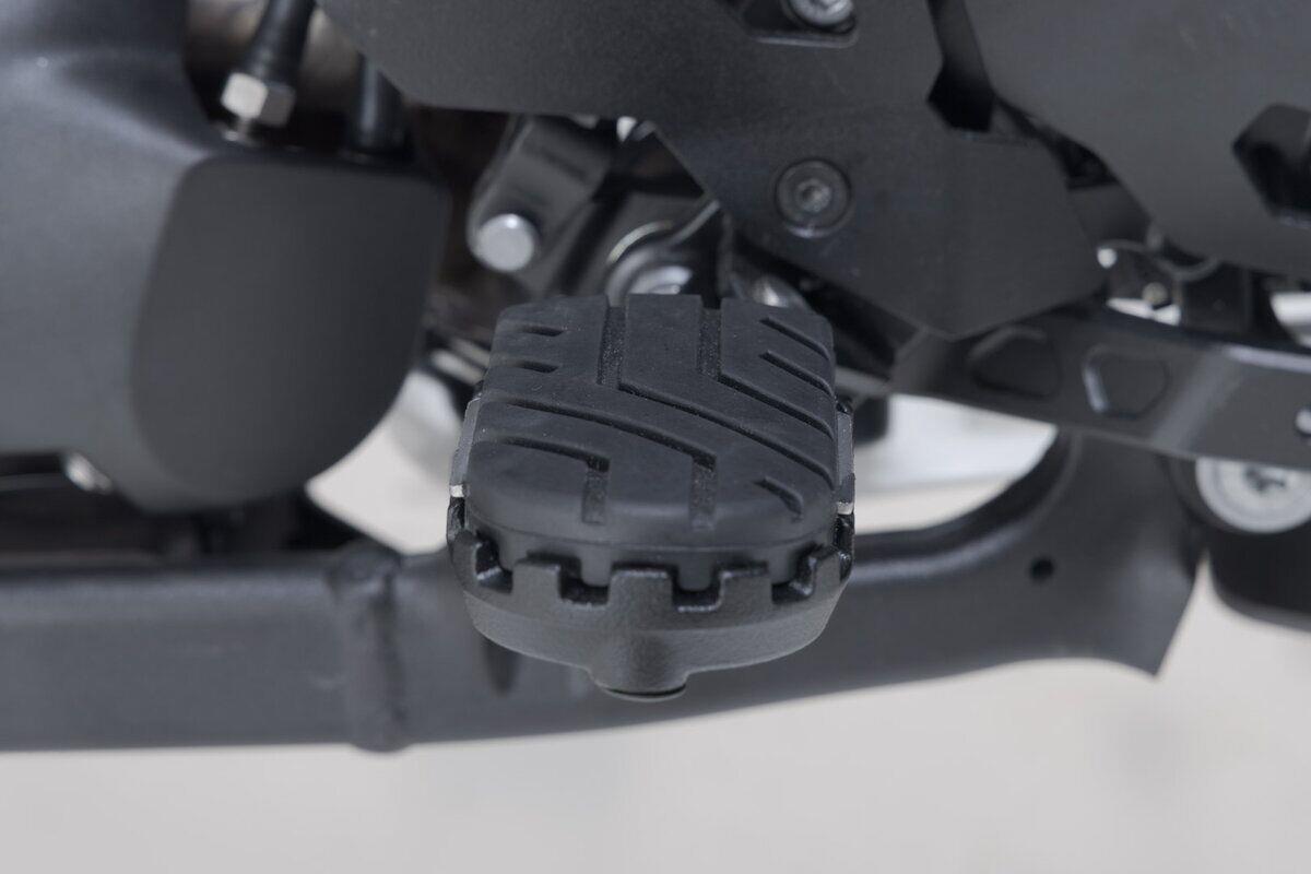 SW-MOTECH FOOTREST KIT ION FRS.10.011.10000/B