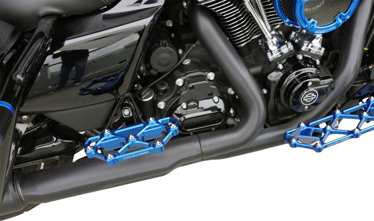 Arlen Ness Diamond Floorboards Blue Anodized Passenger CNC Machined Pair 410-060