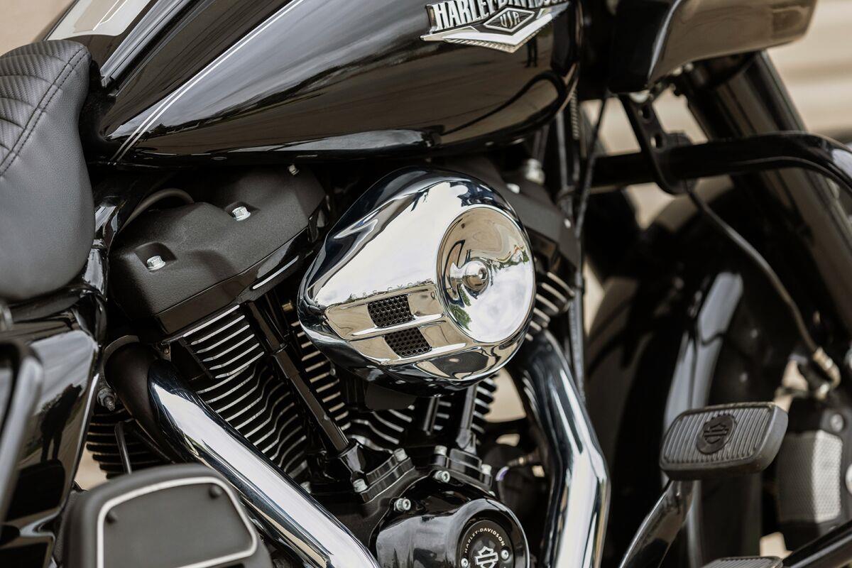 S&S Cycle Stealth Air Cleaner Cover For Harley FLHTK 1868 1984-2023 170-0118