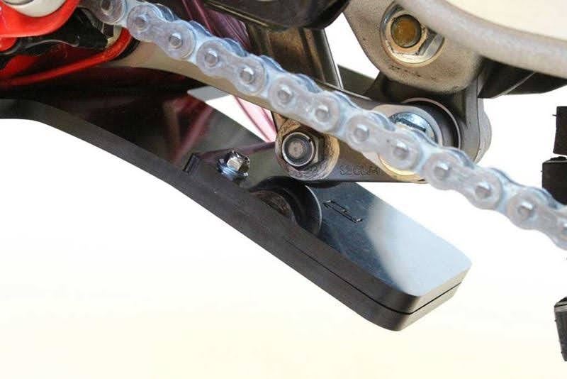 AXP RACING Xtrem Skid Plate For RIEJU MR 300 18-21 Black AX1441