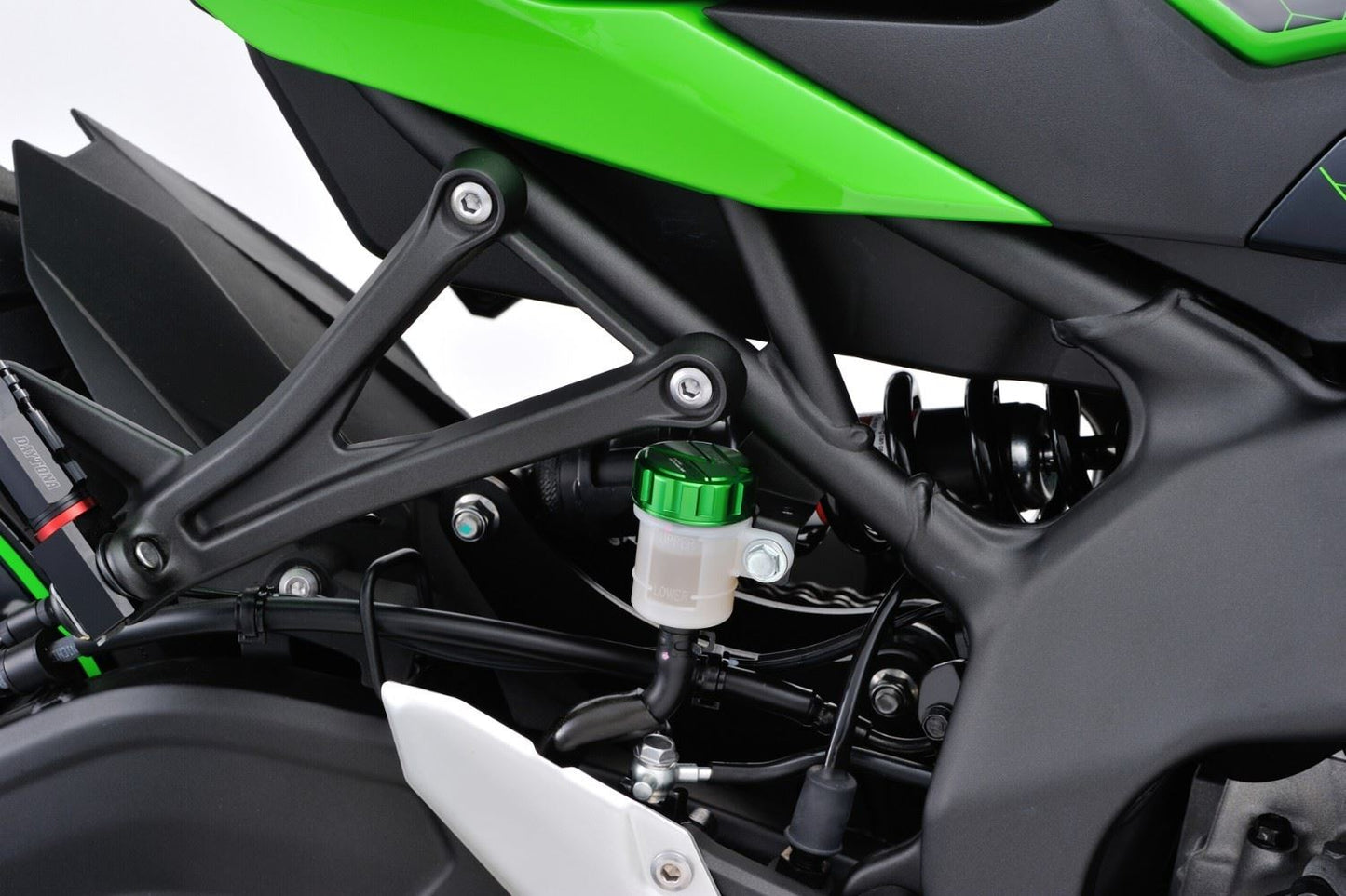 Daytona Rear Master Cylinder Cap Green Anodized Kawasaki Z 900 2017-2026 80636