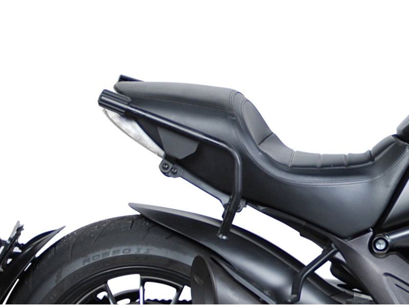 SHAD 3P Pannier Fitting Kit to fit Ducati Diavel 1200 2012-2018-2025