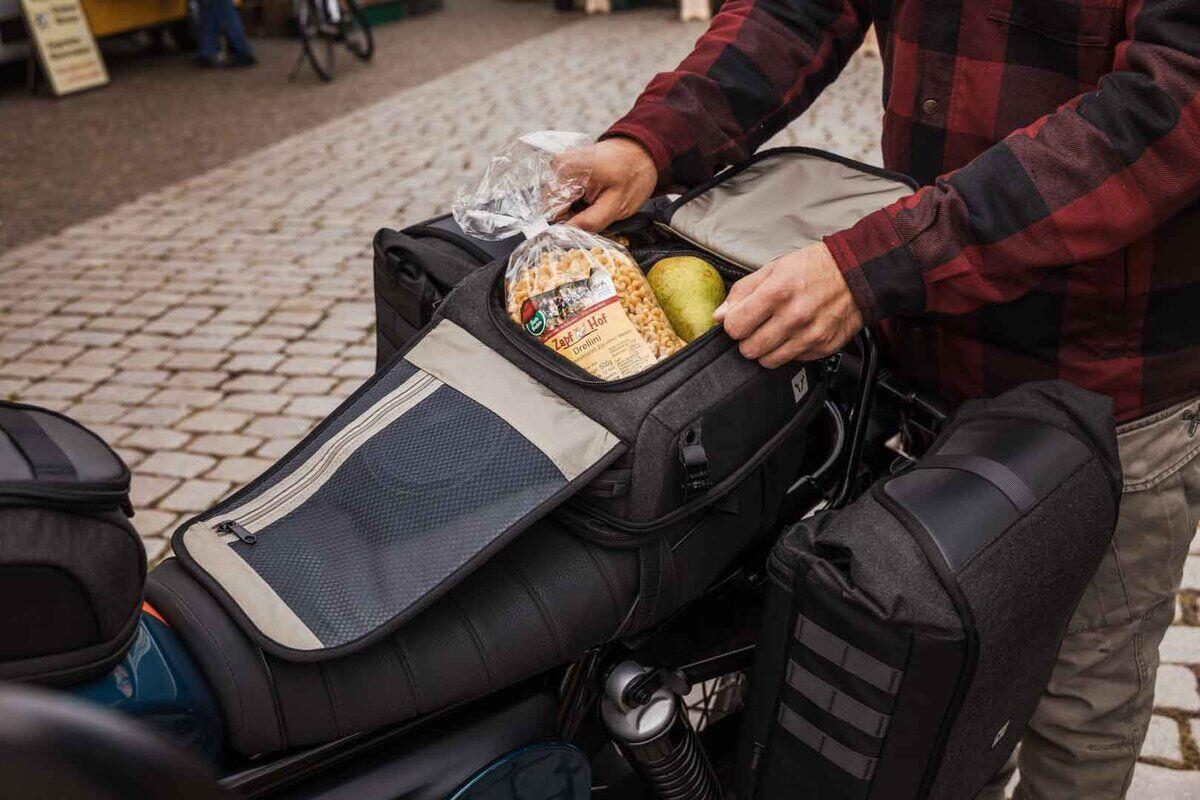 SW-Motech Legend Gear Tail Bag LR3 For BMW F 900 GS 93-26 BC.HTA.00.409.20000