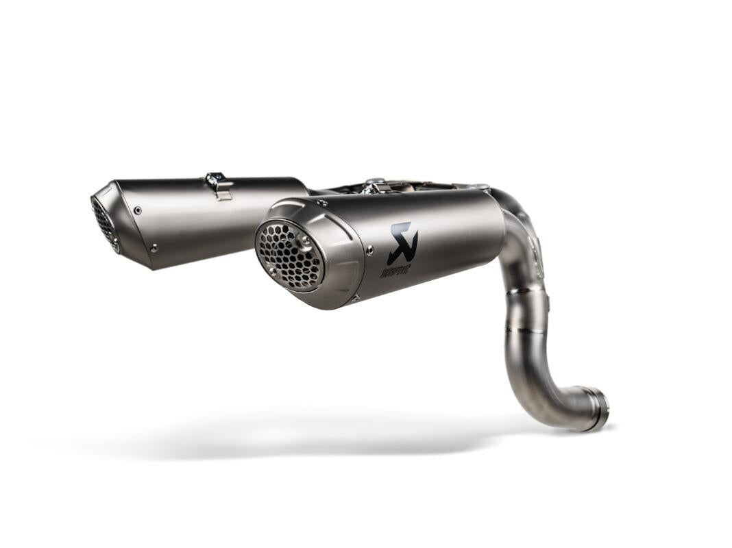 AKRAPOVIC Slip-On Line Muffler STREET TI for DUCATI PANIGALE/STREETFIGHTER V2 890 ABS 25-26 S-D10SO8-HCHNT