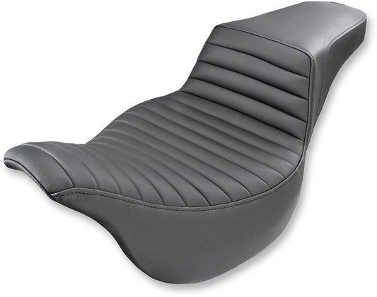 Saddlemen Step Up Seat (808-07B-171)