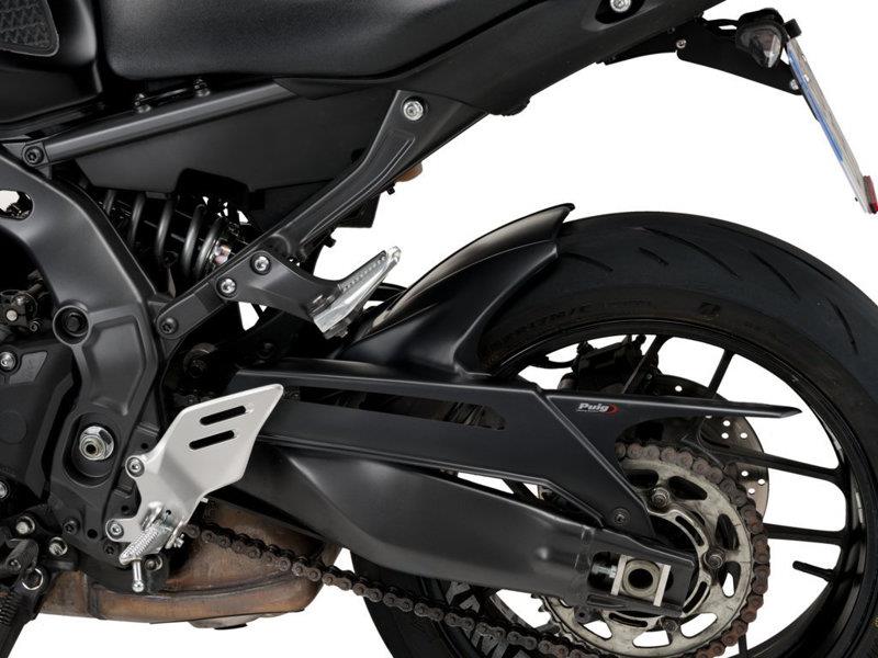 PUIG Hugger Carbon Look for Yamaha MT-09/SP 21-25 21226C