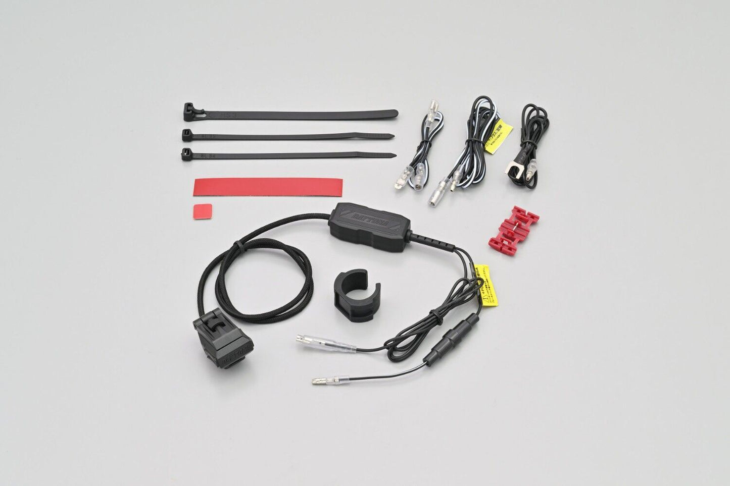 Daytona Quick Charge 5V2.4A USB Type-A Socket Kit USB Charging Port 81354