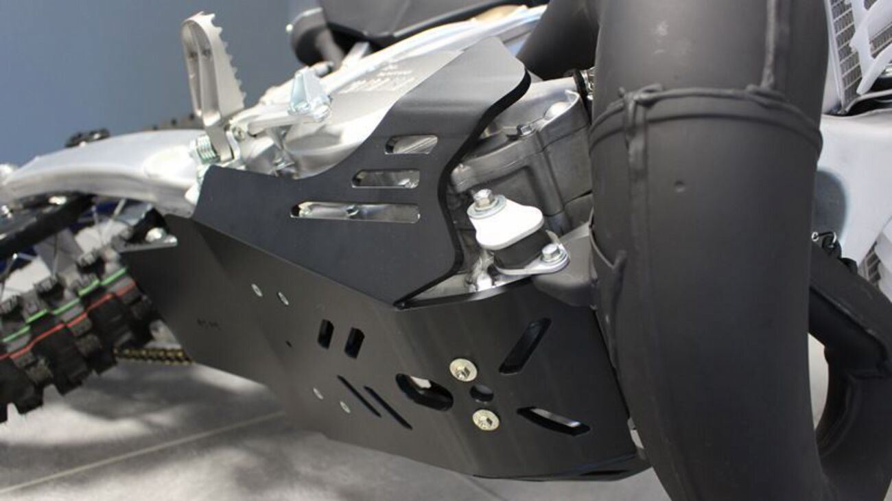 AXP Racing Xtrem Skid Plate For Yamaha YZ 250 2005-2023 HDPE Black AX1440