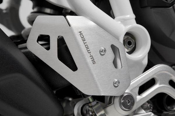 SW MOTECH Brake Reservoir Guard Right TIGER 900 GT ABS 20-22/900 ABS 20-22 SCT.11.953.10000/B