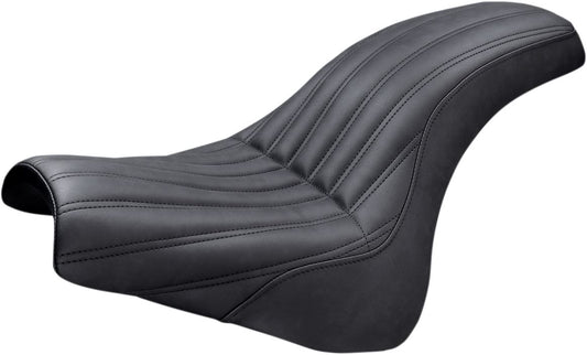 Saddlemen Knuckle 2-Up Seat (818-28-047K)