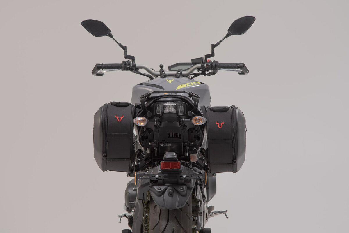 SW-MOTECH Pro Blaze H Saddlebag Set For Yamaha MT-09 16-20 BC.HTA.06.740.36400
