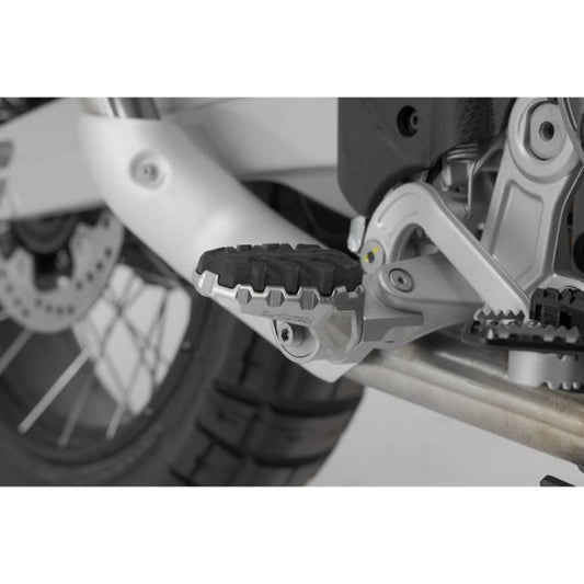 SW MOTECH Evo Footrest Kit Yamaha Ténéré 700 Models Frs.06.112.10201