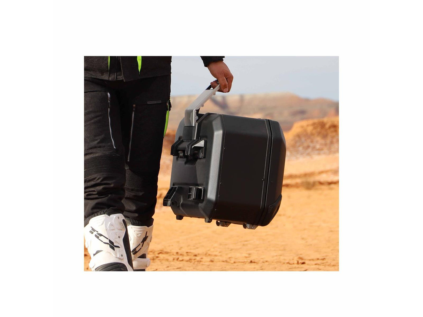 SHAD TR36 Terra Black Pannier Right D0TR36100RB