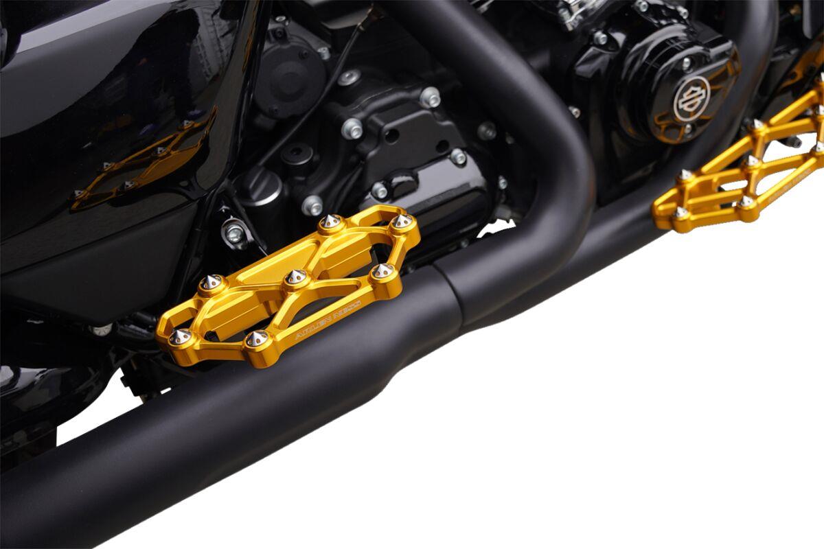 Arlen Ness Diamond Floorboards For Harley Davidson FLHRXS 1868 ABS 1983-2024 Gold 410-061