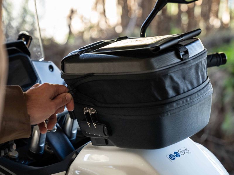 SHAD CLICK SYSTEM TANK BAG E09CLP X0SE09CLP