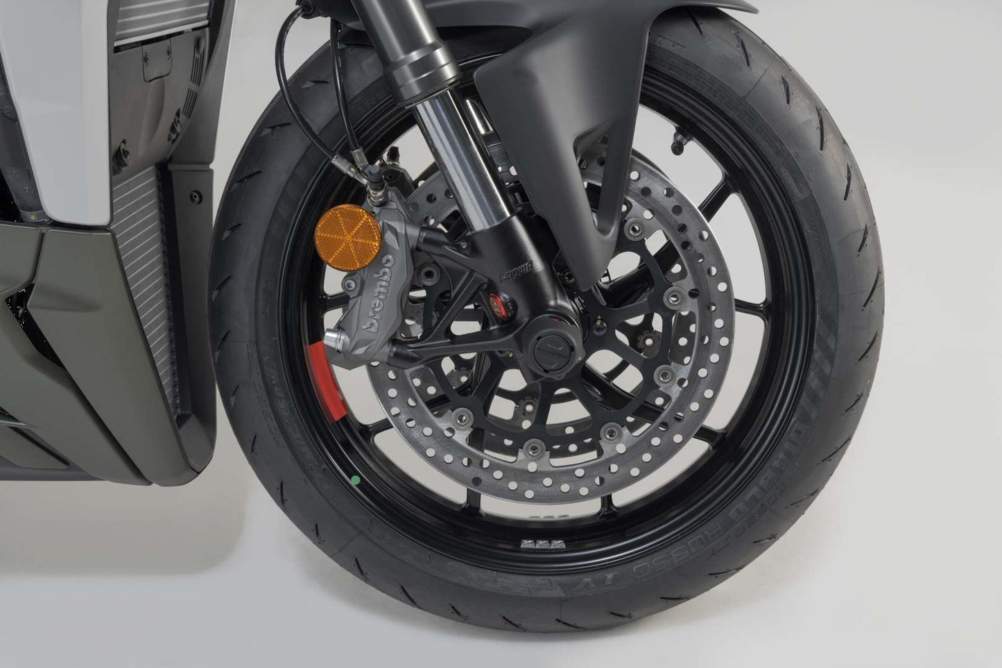 SW MOTECH Front Axle Slider Set For Ducati Streetfighter v2 955 2024 Stp.22.176.10201/B