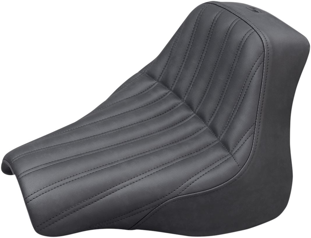 Saddlemen Knuckle Renegade Seat (818-28-0023)