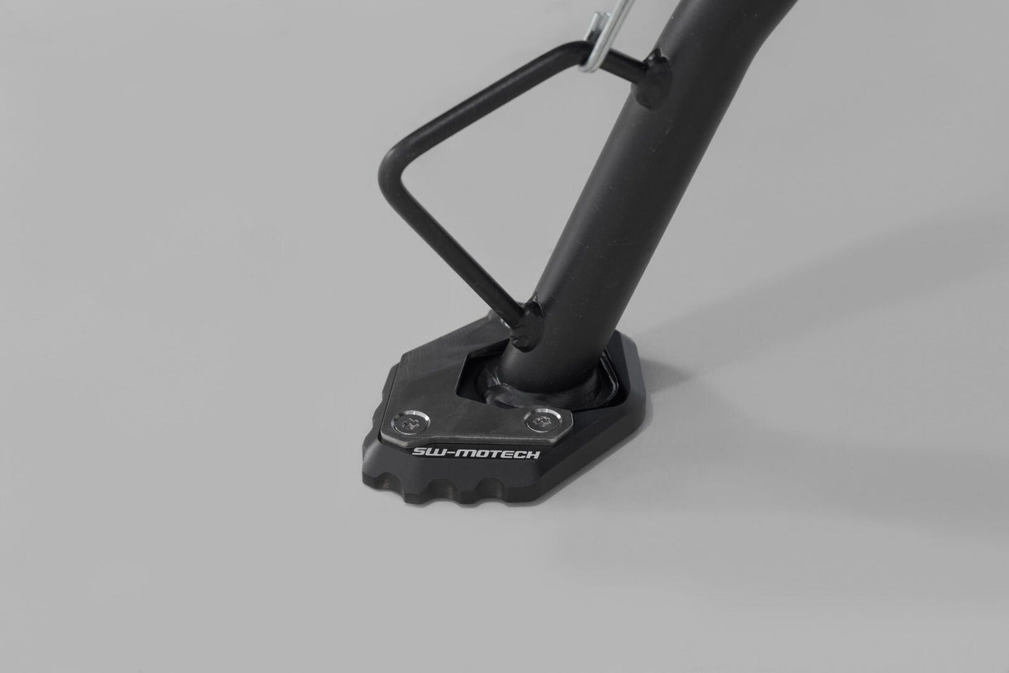 SW MOTECH Side Stand Foot Extension For CFMOTO NK300 MT 800 22-24 Sts.10.032.10000