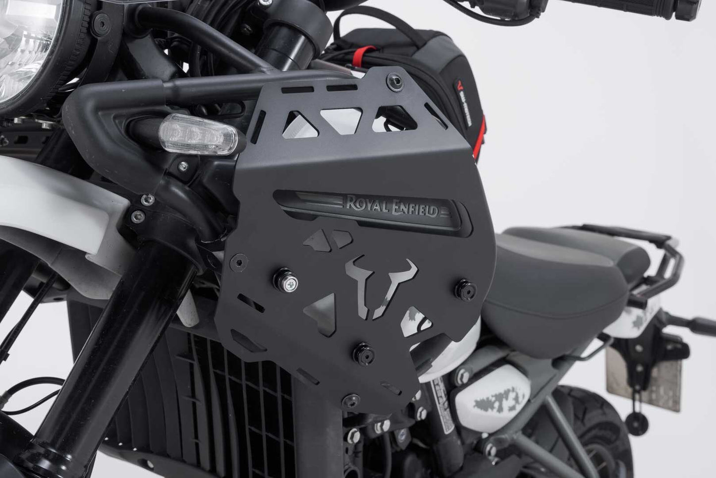 SW MOTECH Left Side Carrier Royal Enfield Himalayan 450 24-25 HTA.41.620.10100