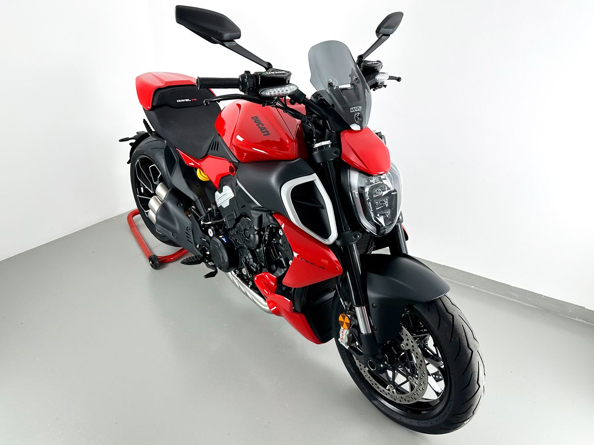 WRS Windscreen Sport Ducati Diavel V4 Dark Smoke Du030fs