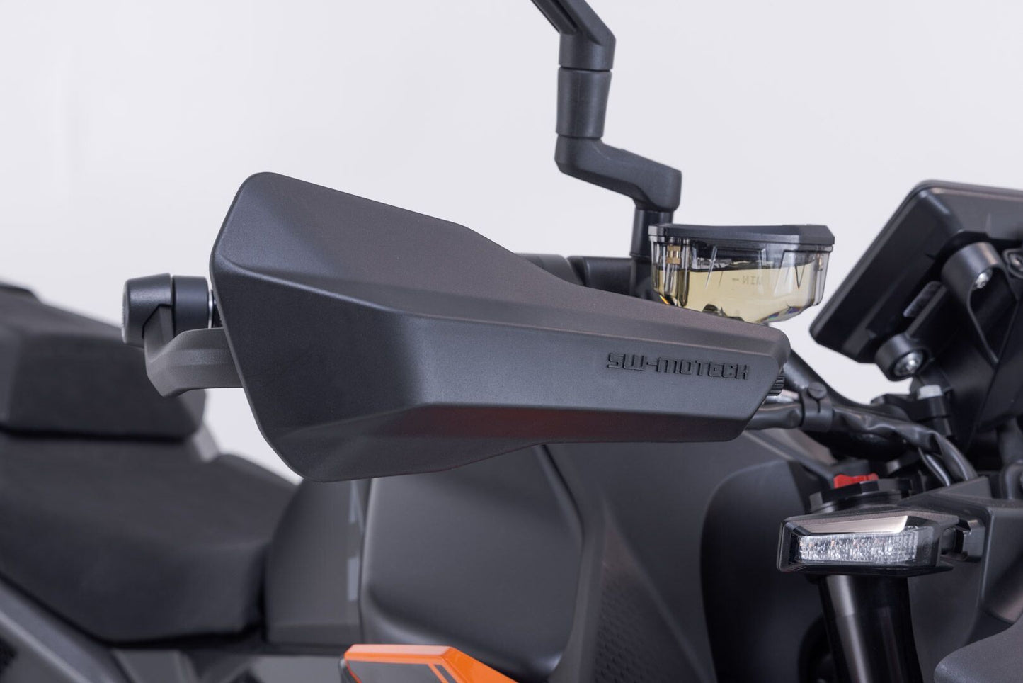 SW MOTECH Handguard Kit Sport For KTM Duke 990 2024 Hdg.00.220.28000/B